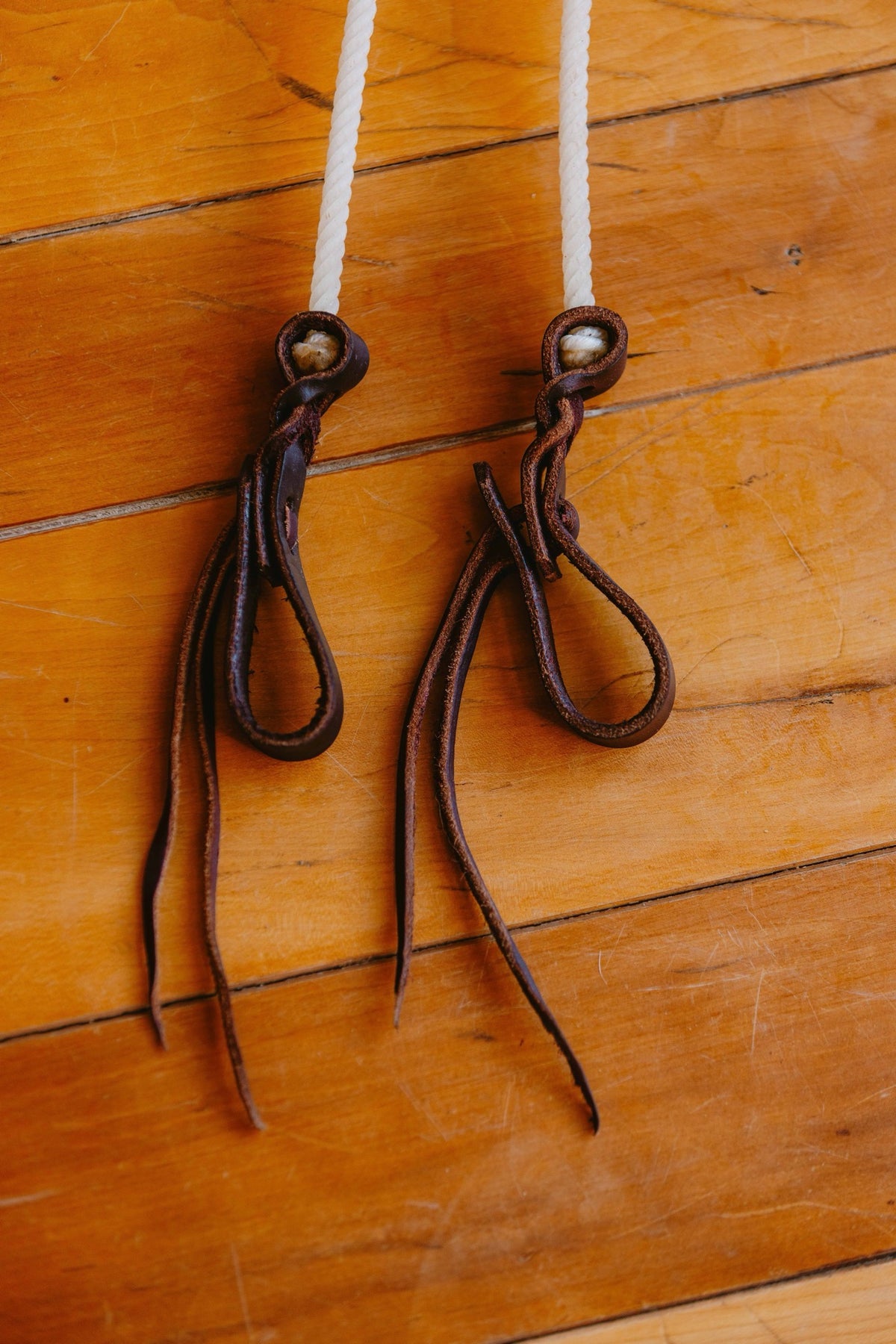 Split Vs Roping Reins Flat Rein W/ Side Rope | Split Reins by 100K Equine CA & USA – 100K EQUINE
