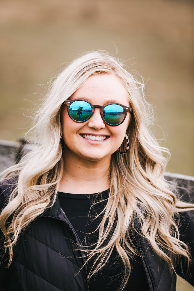 
                  
                    The Betty Round Wayfarer
                  
                